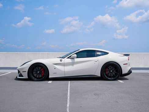 Used 2015 Ferrari F12 Berlinetta RWD image 6