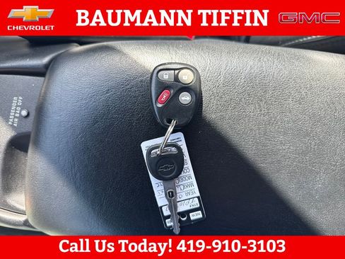 Used 2004 Chevrolet Corvette Convertible w/ Preferred Equipment Group RWD image 18