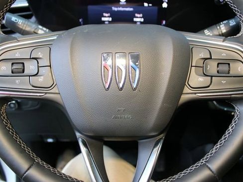 Used 2025 Buick Encore GX Avenir w/ Avenir Technology Package AWD/4WD image 21