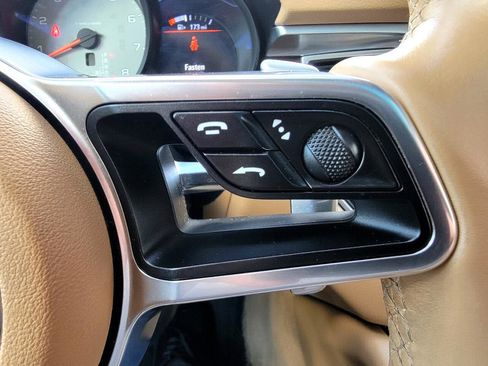 Used 2016 Porsche Macan S image 35