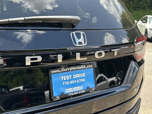 New 2026 Honda Pilot Elite image 8