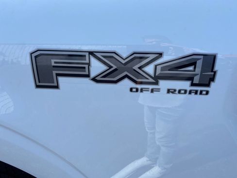 Used 2025 Ford F150 Lariat w/ FX4 Off-Road Package AWD/4WD image 9