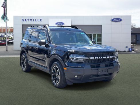 Used 2025 Ford Bronco Sport Outer Banks w/ Outer Banks Tech Package+ AWD/4WD image 6
