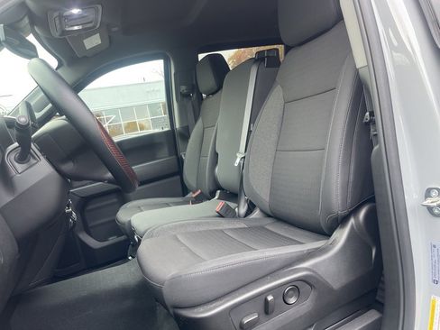 Used 2024 Chevrolet Silverado 2500 Custom w/ Custom Value Package image 16