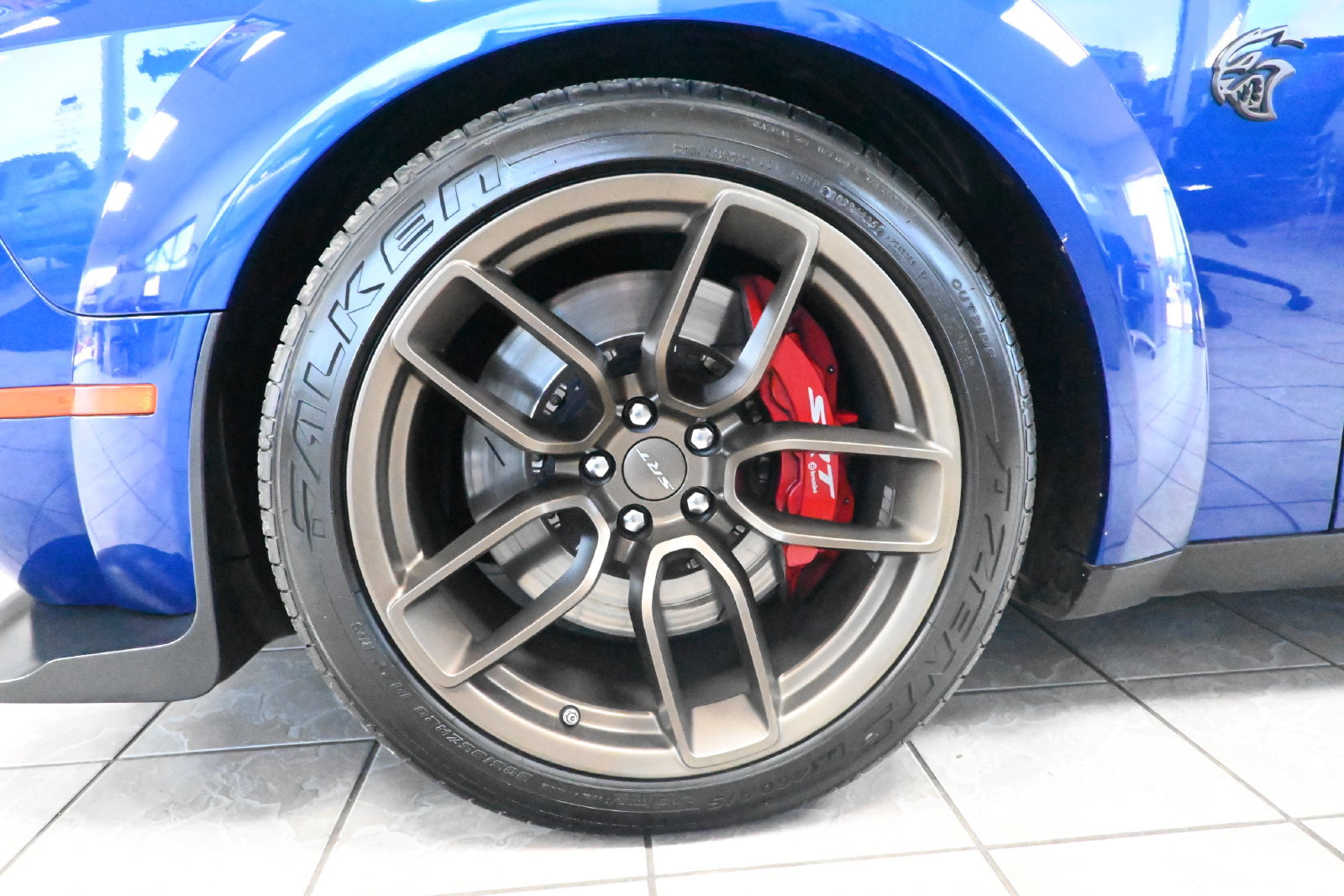 Used 2022 Dodge Challenger SRT Hellcat RWD image 6