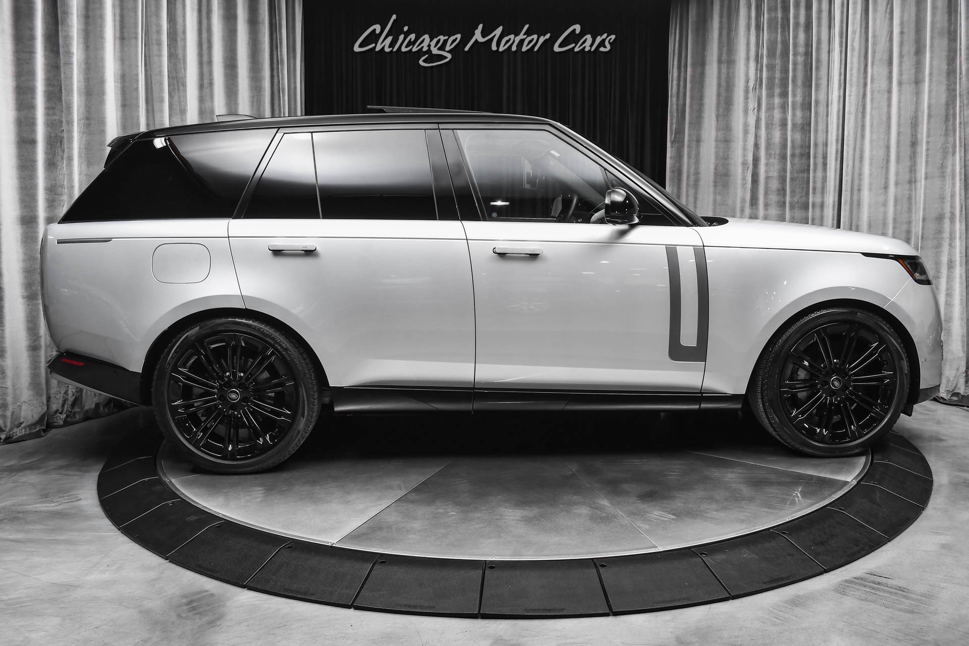 Used 2024 Land Rover Range Rover SE AWD/4WD image 47