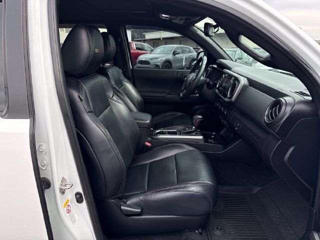 Used 2019 Toyota Tacoma TRD Pro AWD/4WD image 10