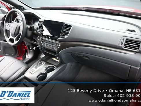 Used 2023 Honda Passport TrailSport image 42