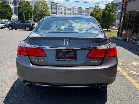 Used 2015 Honda Accord Sport image 10