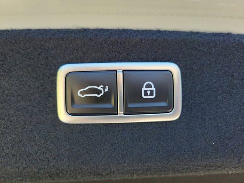 Used 2024 Genesis G80 2.5T Sport Prestige w/ Sport Prestige Package image 7