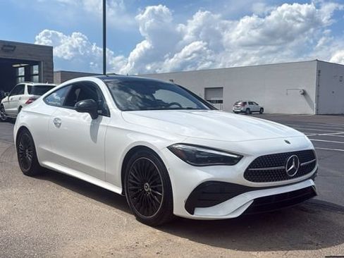 Certified 2024 Mercedes-Benz CLE 300 4MATIC Coupe image 2