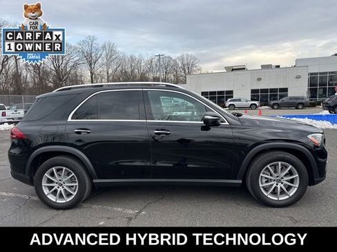 Used 2025 Mercedes-Benz GLE 450e GLE 450e w/ Winter Package image 17