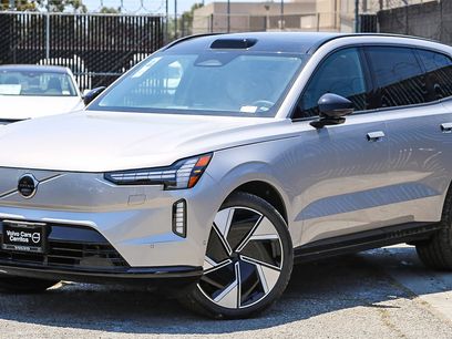New 2025 Volvo EX90 Ultra