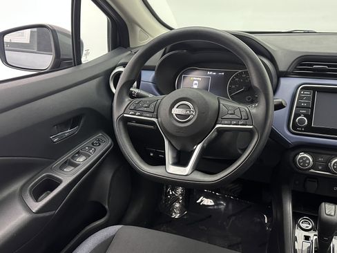Used 2023 Nissan Versa SV image 22