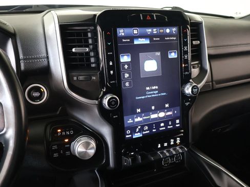 Used 2022 RAM 1500 Laramie AWD/4WD image 5