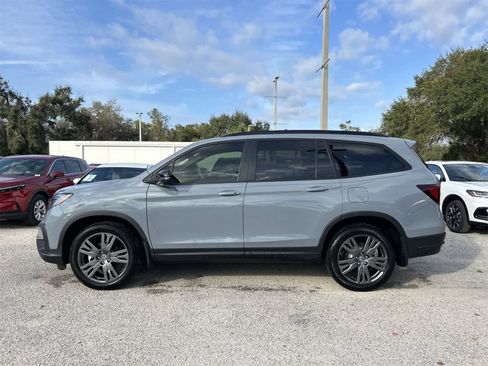 Used 2022 Honda Pilot Sport image 3