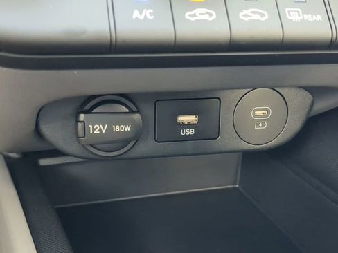 New 2026 Hyundai Elantra SE image 21