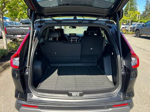 Used 2024 Honda CR-V Sport Touring image 10