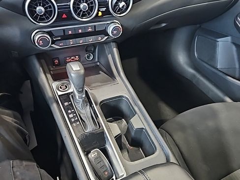 Used 2024 Nissan Sentra SV image 30