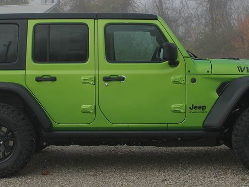 New 2026 Jeep Wrangler Unlimited Sport image 4