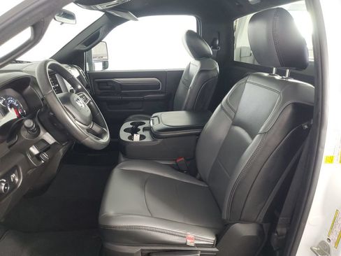 Used 2023 RAM 2500 Tradesman RWD image 19