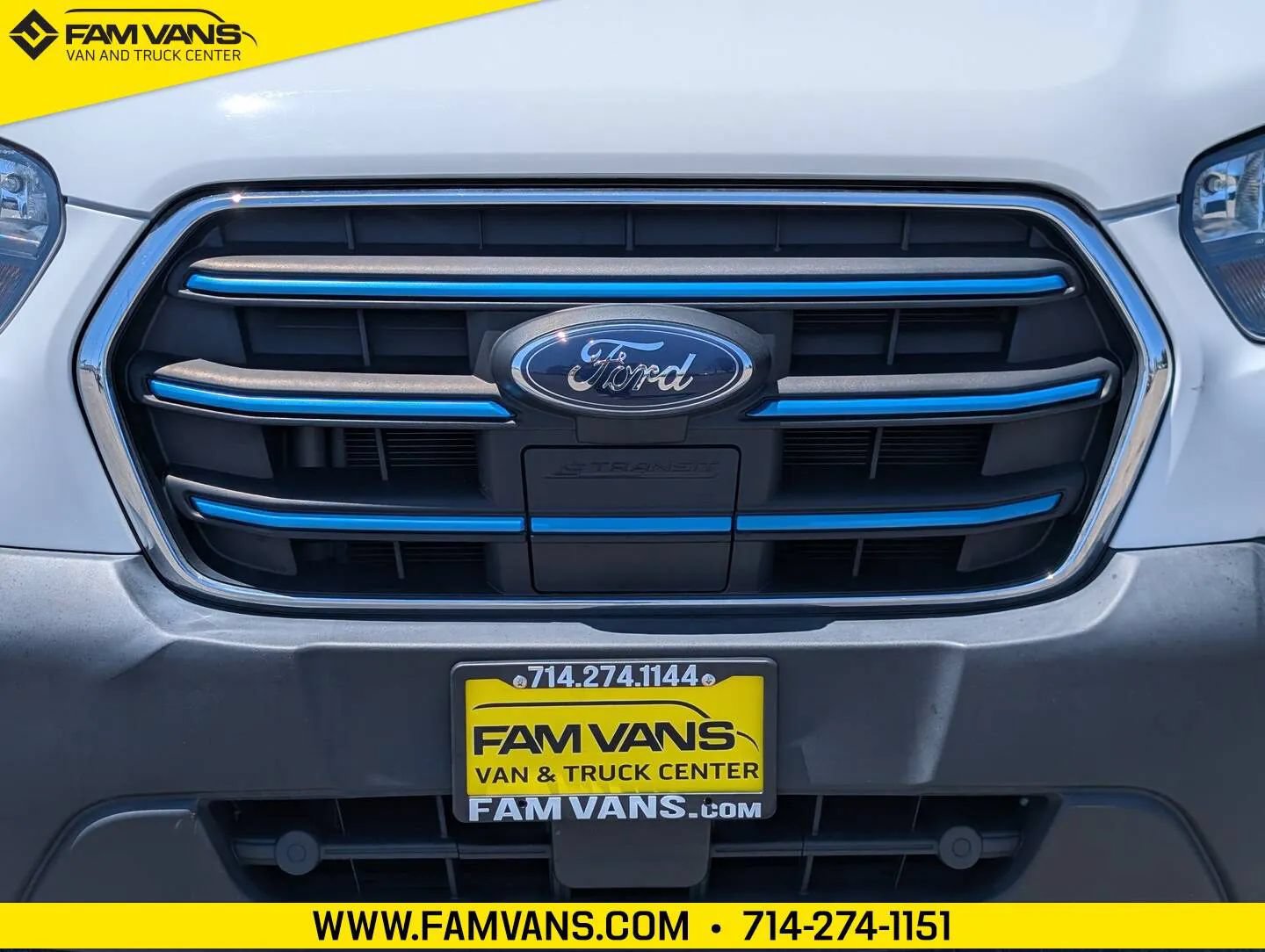 Used 2023 Ford E-Transit Medium Roof RWD image 3