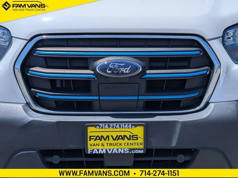 Used 2023 Ford E-Transit Medium Roof RWD image 3