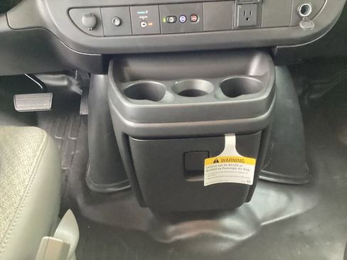 New 2025 Chevrolet Express 3500 w/ Power Convenience Package RWD image 21