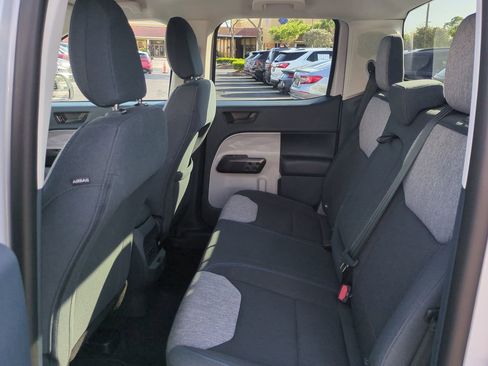 Certified 2025 Ford Maverick XLT w/ XLT Luxury Package image 13