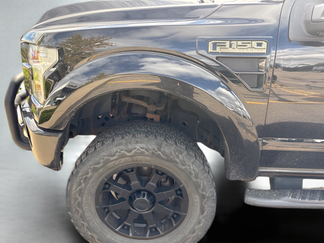 Used 2016 Ford F150 Lariat w/ Equipment Group 502A Luxury AWD/4WD image 9
