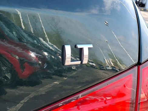 Certified 2014 Chevrolet Cruze LT FWD image 11