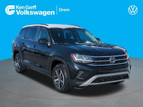 Used 2021 Volkswagen Atlas SE image 1