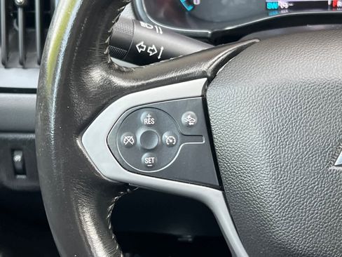 Used 2017 Chevrolet Colorado LT w/ LT Convenience Package RWD image 23