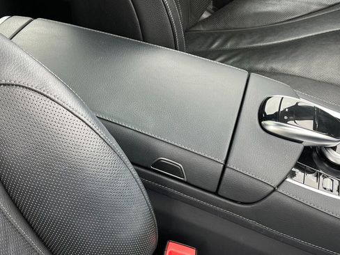 Used 2020 Mercedes-Benz S 450 Sedan image 32