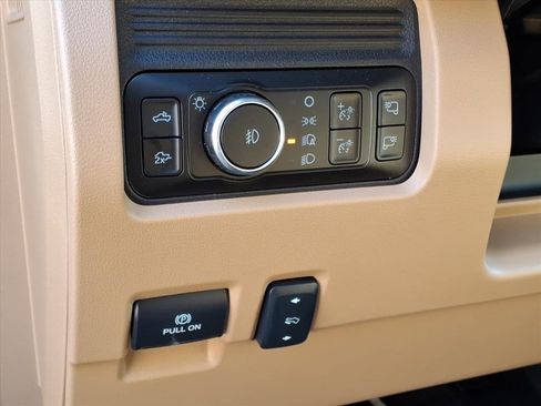 New 2026 Ford F250 Lariat w/ Lariat Premium Package image 22