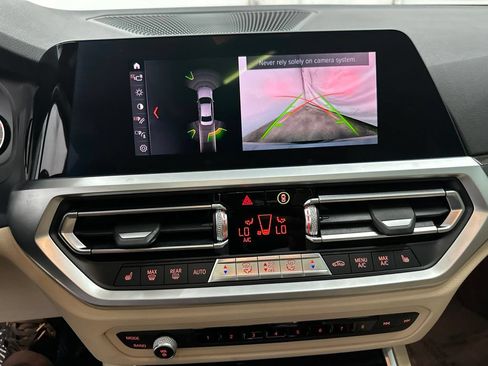Used 2020 BMW 330i Sedan w/ Driving Assistance Package RWD image 21