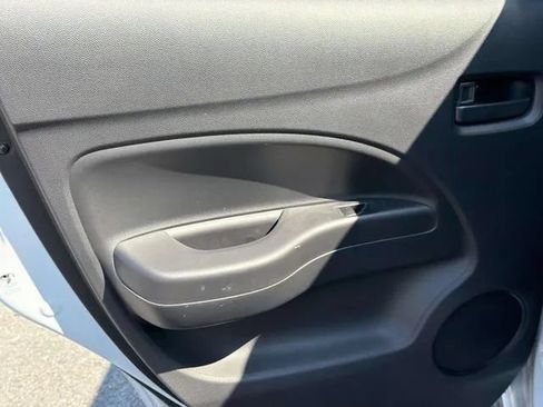 Used 2024 Mitsubishi Mirage ES FWD image 17