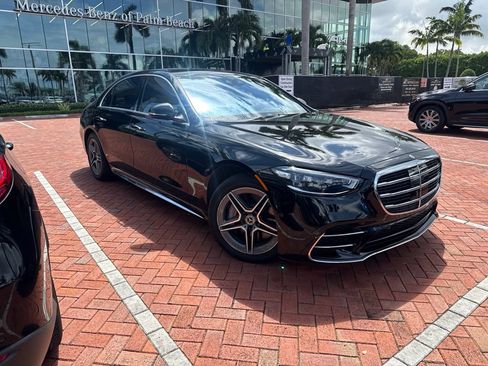 Used 2023 Mercedes-Benz S 580 4MATIC Sedan image 1