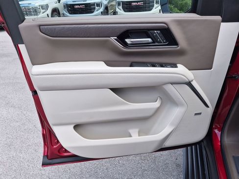 New 2026 GMC Yukon Denali AWD/4WD image 19