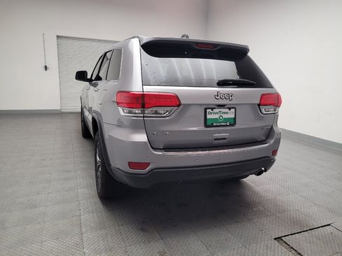 Used 2019 Jeep Grand Cherokee Limited image 6