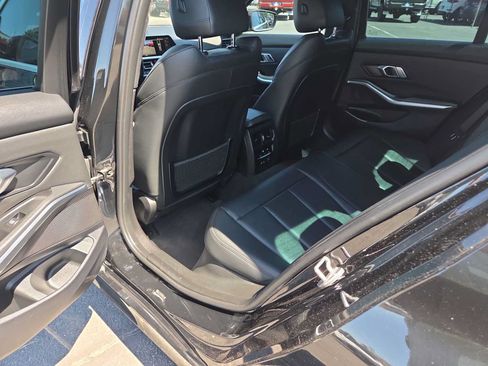 Used 2019 BMW 330i Sedan w/ Convenience Package RWD image 20