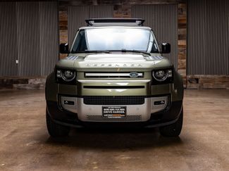 Used 2020 Land Rover Defender 110 HSE video 2