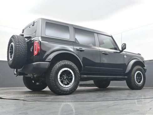 Used 2024 Ford Bronco Outer Banks w/ Sasquatch Package AWD/4WD image 26