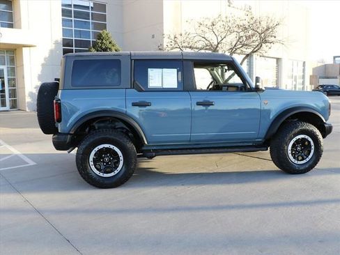 Used 2023 Ford Bronco Badlands image 6