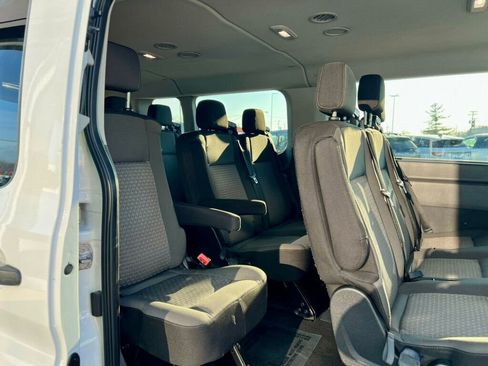 Used 2023 Ford Transit 350 XLT RWD image 10
