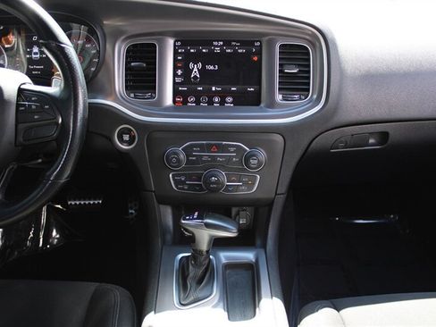 Used 2022 Dodge Charger R/T RWD image 25