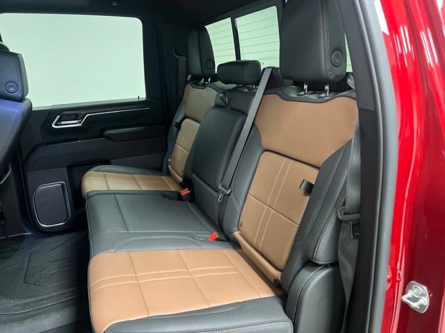 Used 2025 Chevrolet Silverado 3500 High Country w/ High Country Premium Package AWD/4WD image 46