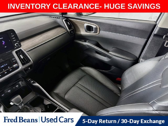 Used 2023 Kia Sorento S AWD/4WD image 30