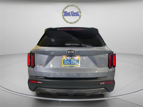 Used 2021 Kia Sorento S w/ Panoramic Sunroof Package AWD/4WD image 3