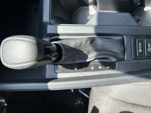 Certified 2024 Honda Accord EX image 22